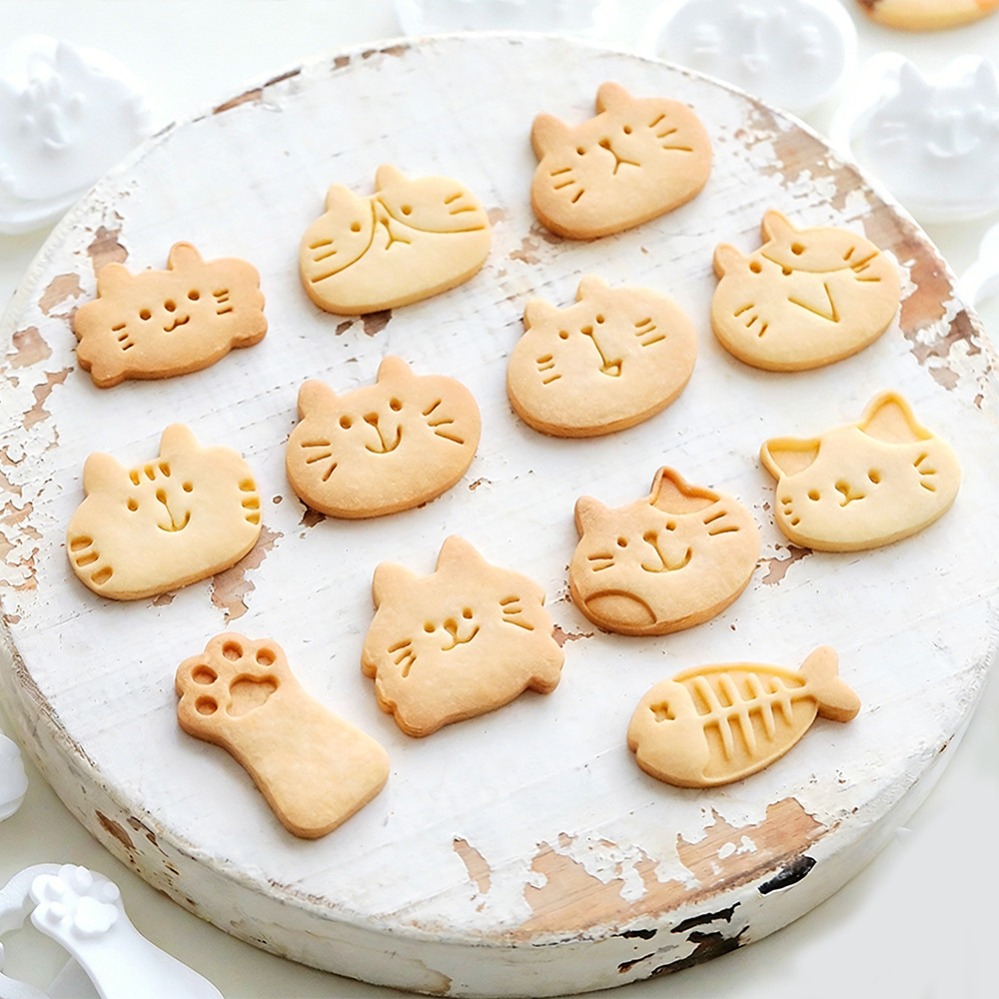 かわいい子猫DIYスタンプクッキーカッター焼き型ベーキングア - Kitchen Baking Storage のレビューと価格